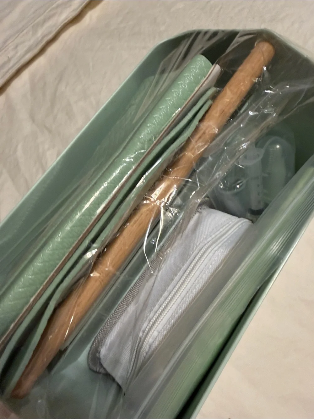 Mint Green Bath Organizer Caddy - Compact Toiletry Storage